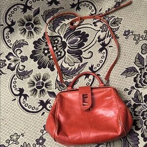 Robert Bestien Elegant Brown Leather shoulder Handbag